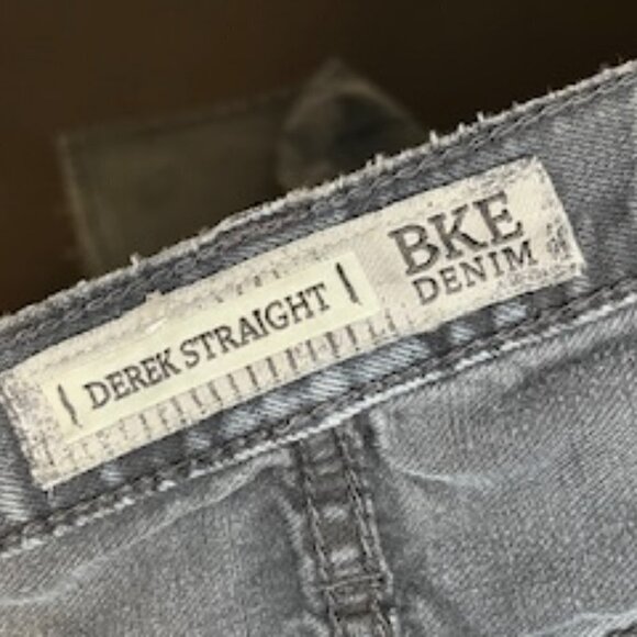 Men's Derek Straight Black jeans from BKE Denim. Size 32L - Picture 8 of 10